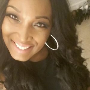 Meet your Posher, Lynette